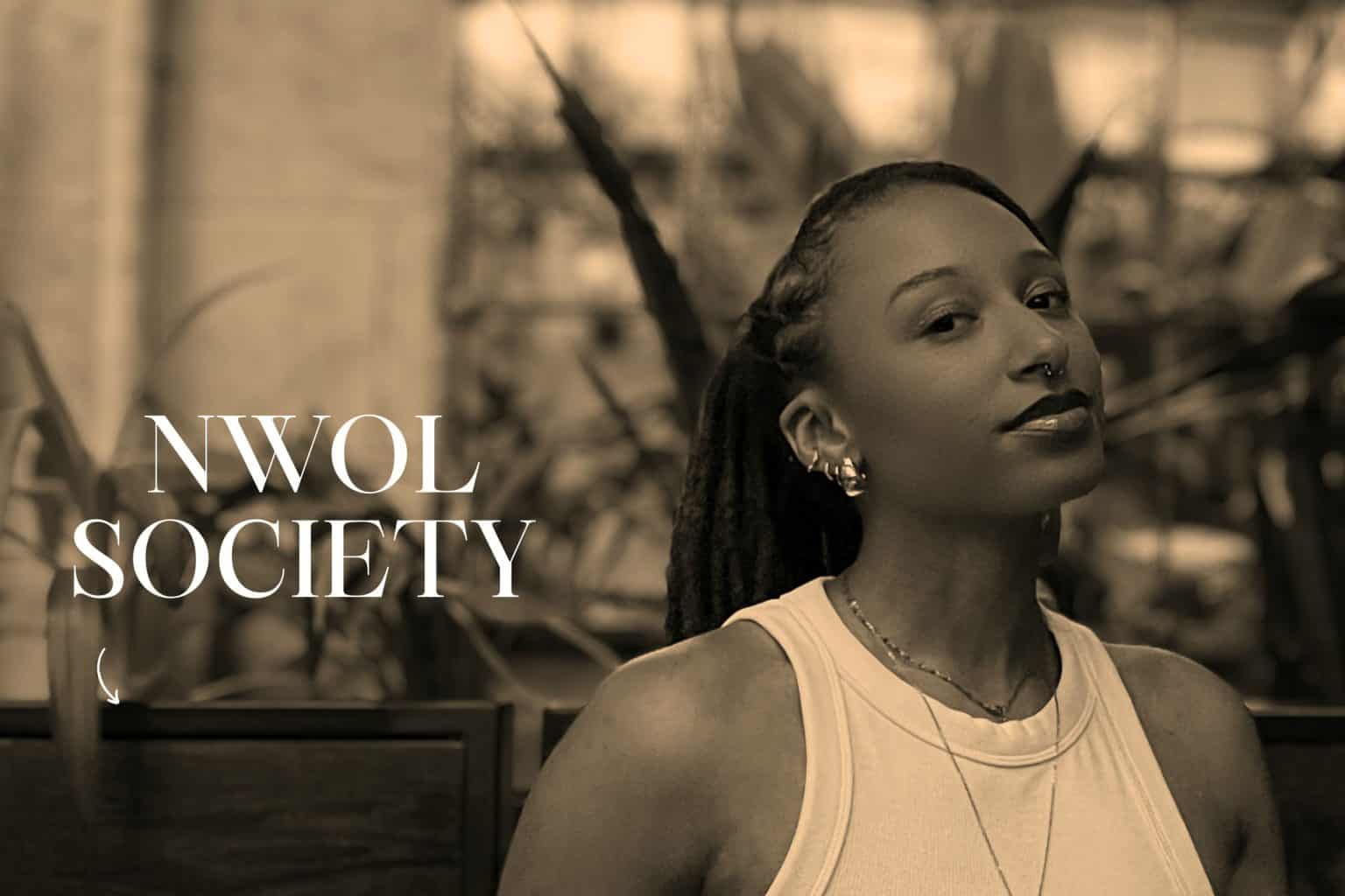 LSA de trois quart, portrait en tons sépia — NWOL Society